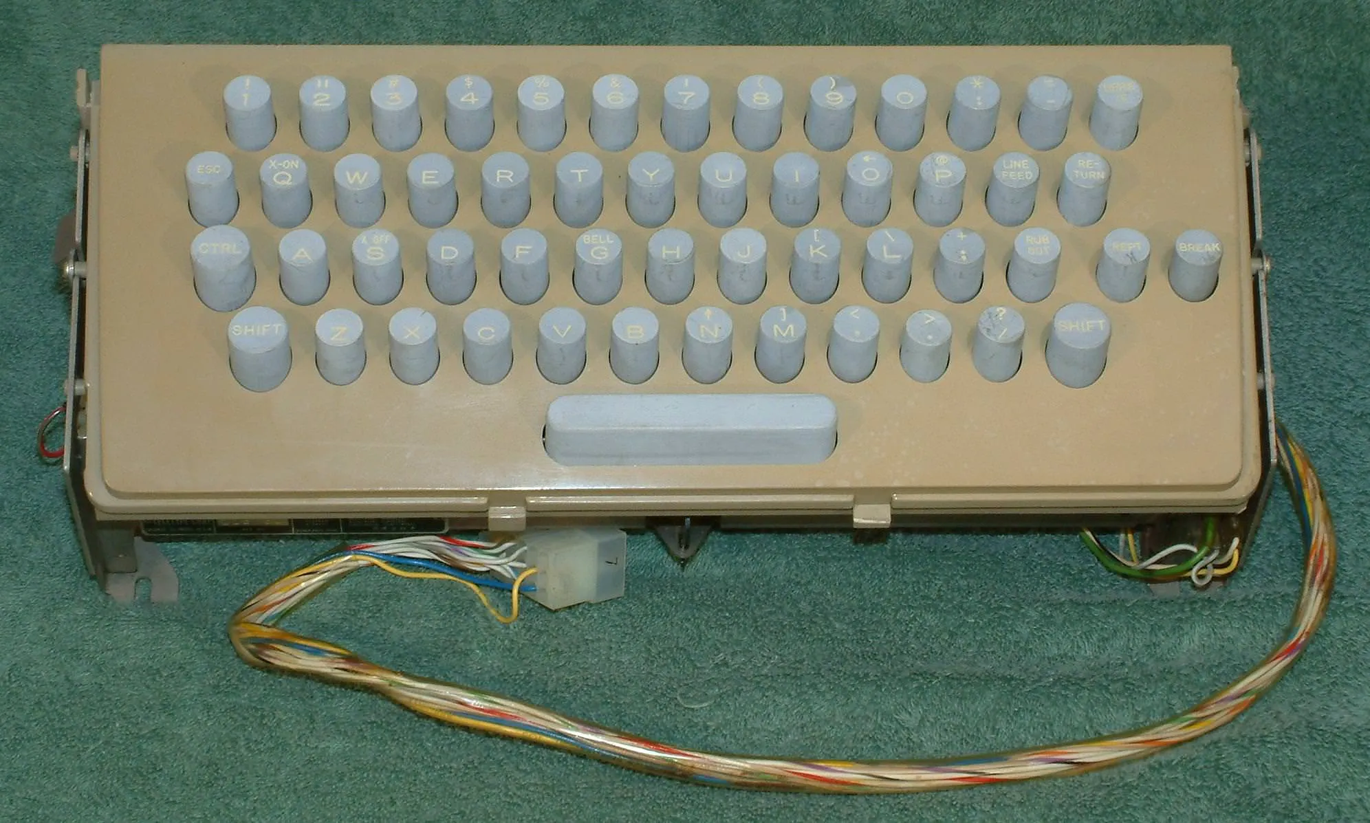 Keyboard of the ASR33 with the @ key.